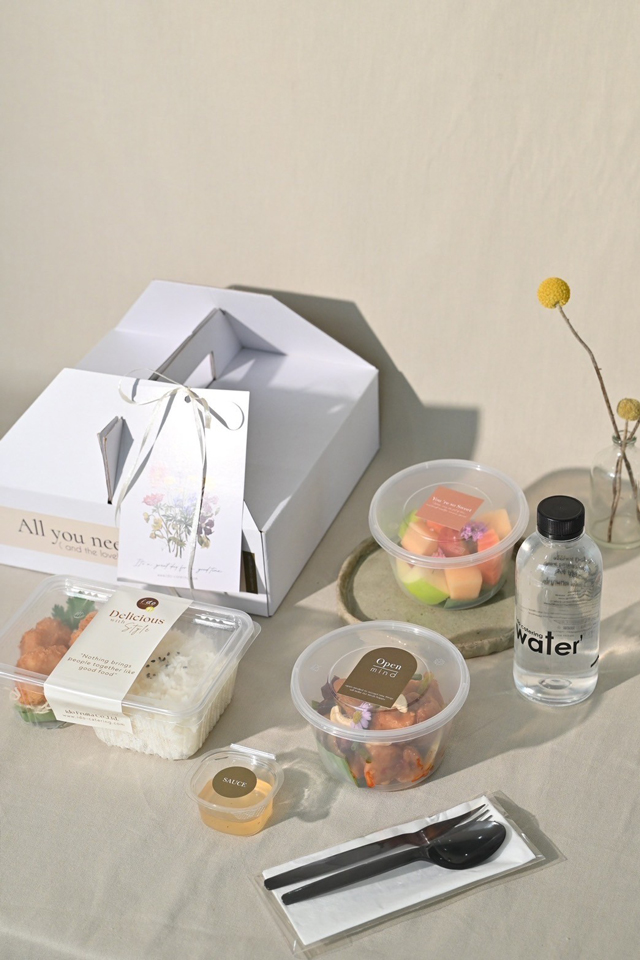 Food Box อาหารกล่อง Meal Box delivery แบบ Box set