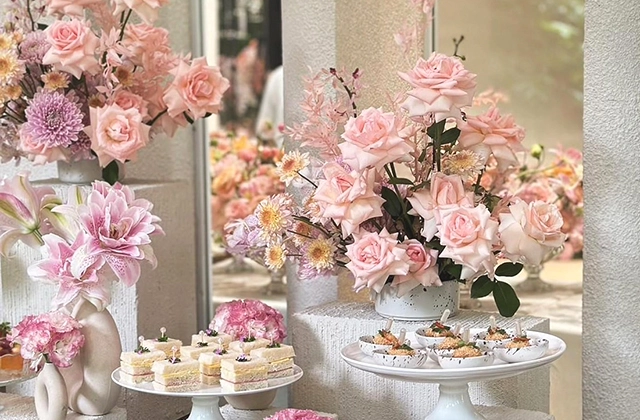 หนึ่งในงานแต่งงาน ธีมงานสีเฉดชมพู อ่อนหวาน ที่ดูโก้ หรูหรา เต็มไปด้วยรอยยิ้ม แห่งความสุข 